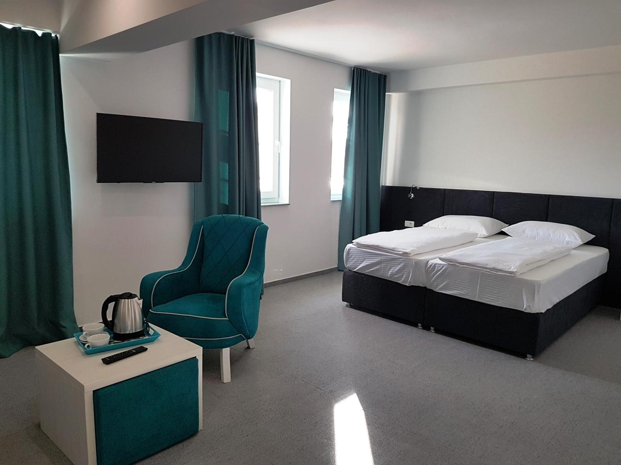 Hotel Sax Gracanica Gracanica  Exterior photo