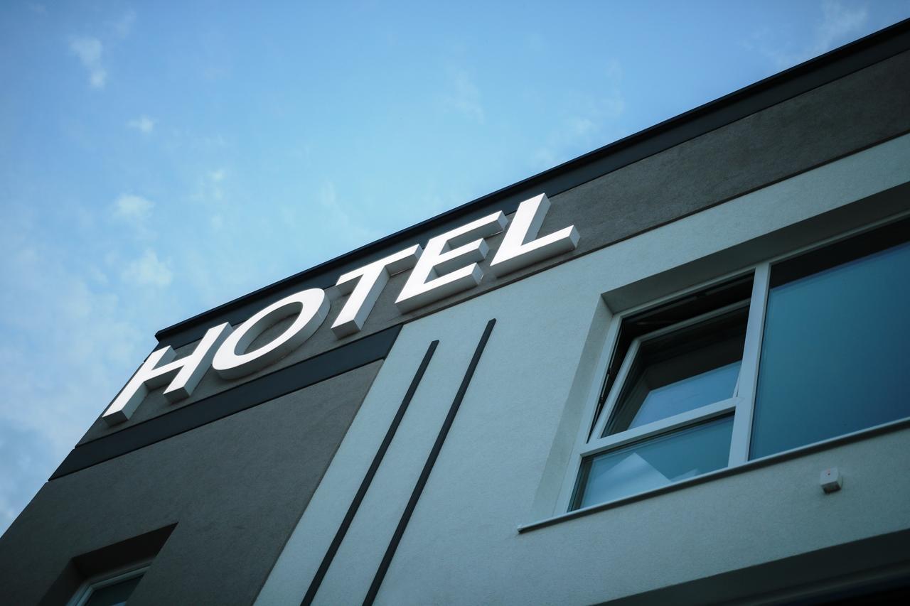 Hotel Sax Gracanica Gracanica  Exterior photo